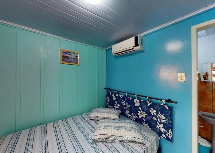 Ilha Do Mel Quartos Com Ar Cond La Barca BrasiliaPousada